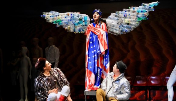 A művészekért játszanak a kolozsvári színházban