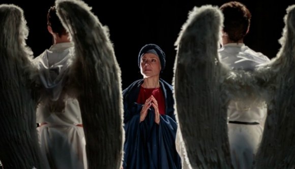 A csíksomlyói hegynyeregben mutatja be kultikus előadását a Nemzeti Színház