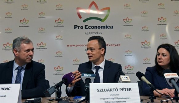 Ideiglenes határátkelőket is nyitnak a magyar választás napján, csak szavazzunk