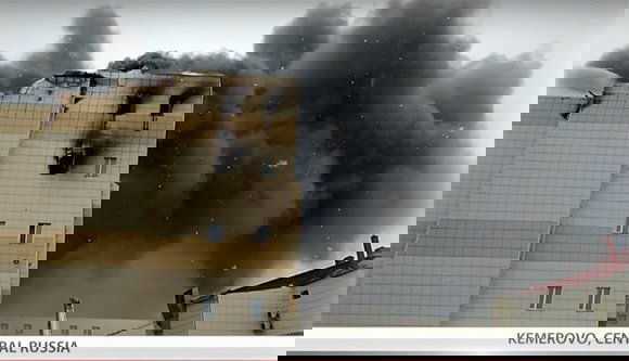 FRISSÍTETT – Már hatvannégy halottja van a kemerovói tűzvésznek