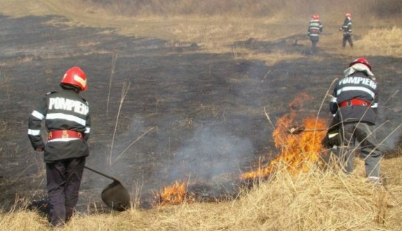 Bőven akadt dolguk a hétvégén a tűzoltóknak