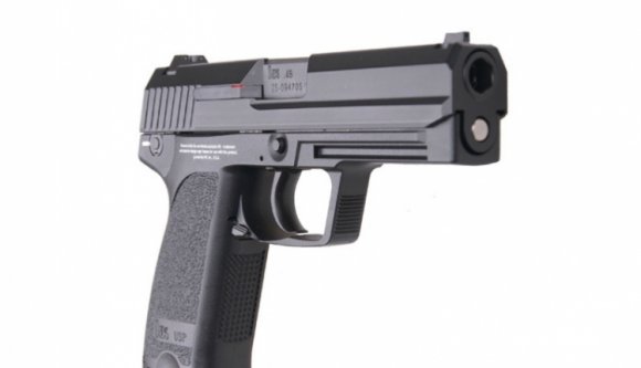 Légpisztollyal lövöldözött húsvétkor: őrizetbe vették