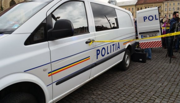 Szatmári kamaszlány zuhant ki egy negyedik emeleti erkélyről