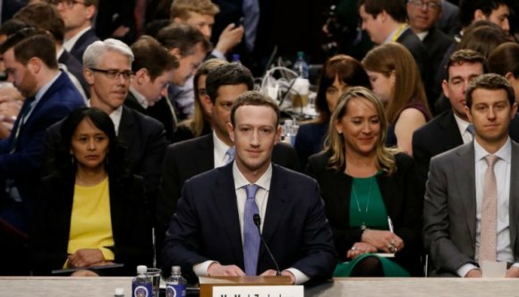 A  magyar választások előtt is hamis profilokat kellett eltávolítani a Facebookról