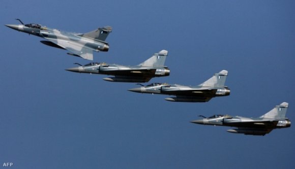 Az Égei-tengerbe zuhant egy görög vadászgép