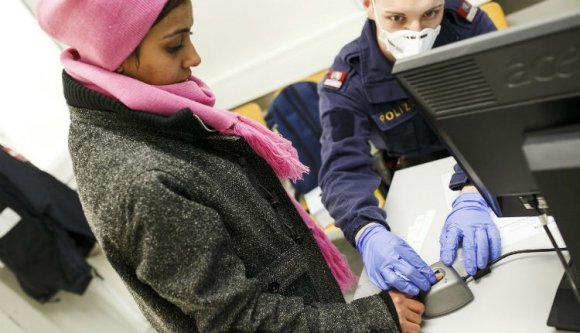 Magyarország nagyobb arányban fogadott be menekülteket, mint Románia