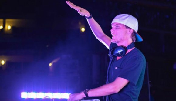28 évesen meghalt Avicii, az egyik legnépszerűbb dj