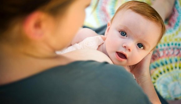 A szoptató édesanyák védelmében született törvényt fogadott el a szenátus