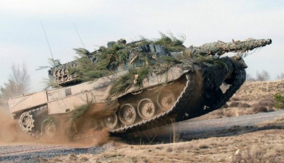 Amerikai altábornagy: Hahó, Románia, építsetek már valami autópályákat!