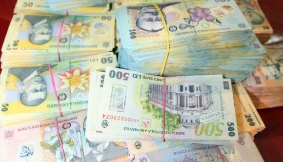 Kezdhetünk aggódni: a kormány szerint nem lesz adóemelés