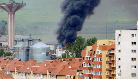 Kigyulladt egy csíkszeredai palackozó