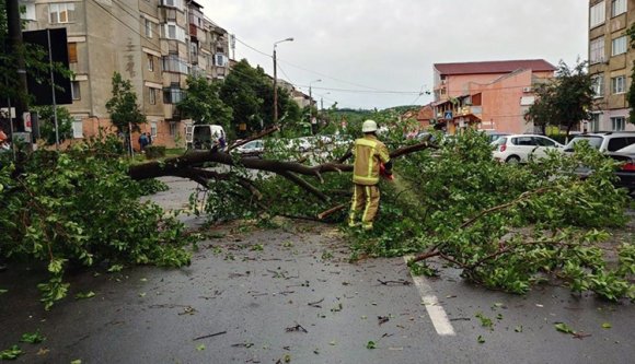 Lecsapott a vihar Aradra és Váradra