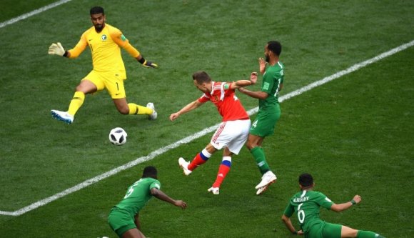 Foci-vb, első nap: orosz cserék erődemonstrációja