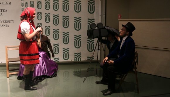 Román és magyar diákok mérték össze tudásukat Kolozsvárról