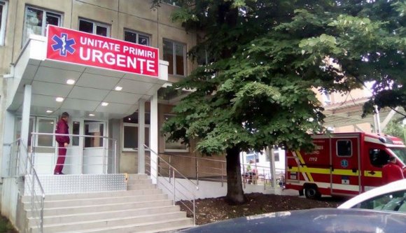 Kórházi asszisztenst vert egy tökrészeg férfi Brassóban