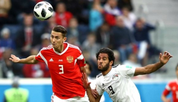 Focivébé, hatodik nap: Az öngólok és öntökönszúrások napja