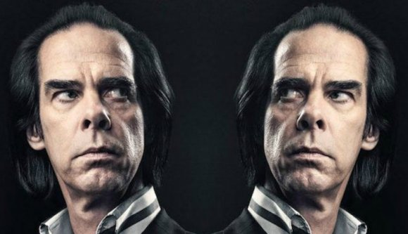 Így csinál egy igazi rocksztár Bukarestben és Budapesten