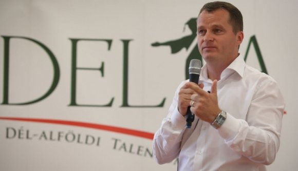 Több mint három év hercehurca után felmentették Gyergyószentmiklós volt polgármesterét