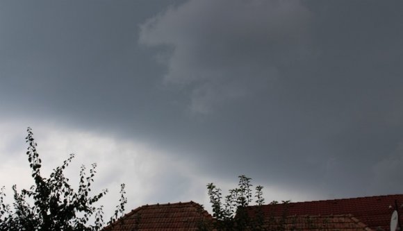 Elege van már az esőből? Nos, az esőnek nincs elege Önből!