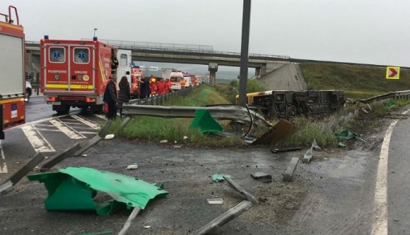 Két buszbaleset is történt az országban