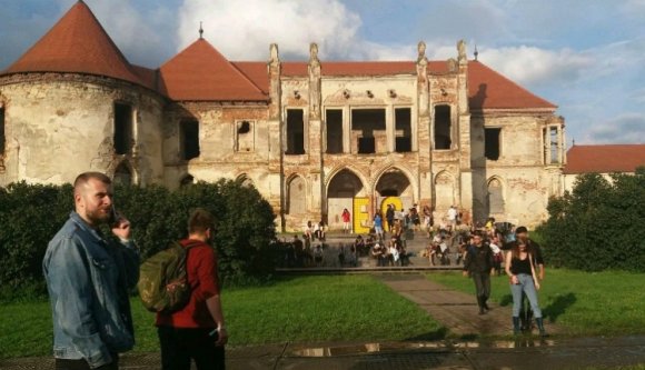 Esőben sem lett rövidzárlatos az Electric Castle