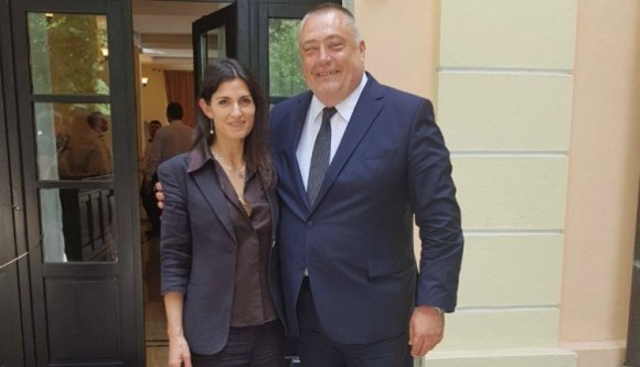 Craiovára jött romaintegrációt tanulni Róma polgármestere