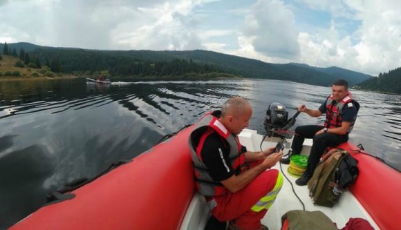 Feladták a Bélesi-tó által elnyelt APIA-igazgató keresését