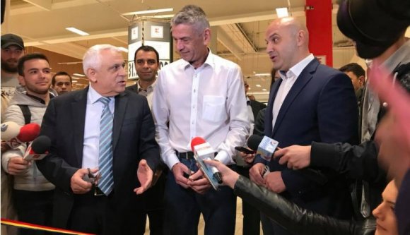 Petre Daea: Felperzselni a fertőzött kukoricaföldeket! Mi? Nem is ezt mondtam!