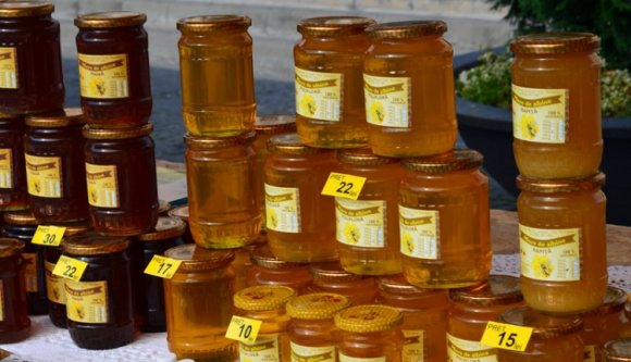 Bezuhant a méztermelés Hargita megyében, de ezért nem a medvék a hibásak