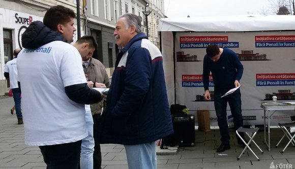 Vegzálják az USR aláírásgyűjtőit a PSD-s polgármesterek