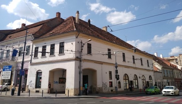 Kezdődik a patikamúzeumnak otthont adó Hintz-ház felújítása