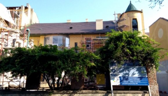 Budapesti mesterek virágoztatják fel a váradi szecessziót