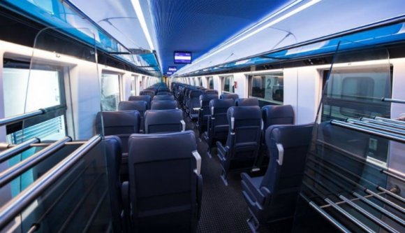 Beüzemelték a román szupervonatot, már csak sínek kellenek