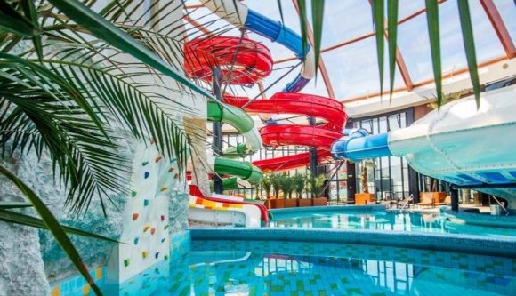 Pénzgyárnak is elmenne a váradi akvapark