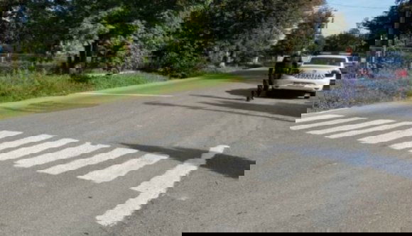 Megunta a gyaloglást? Fessen magának gyalogátkelőt, ahogy Botoșani-ban tették