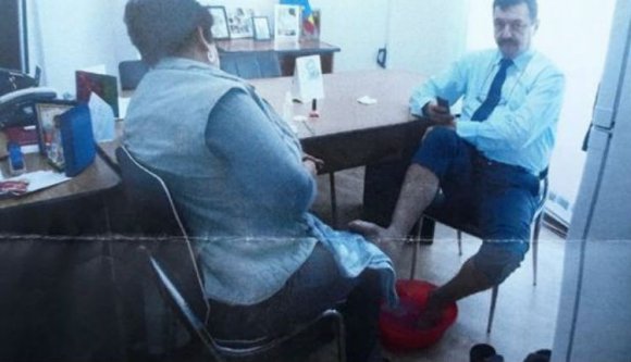 Târgu-Jiuban a városházán is minőségi pedikűrszolgáltatás érhető el