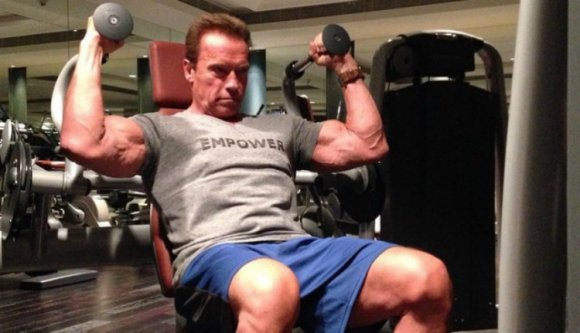 Hamarosan Kolozsváron izmozik Arnold Schwarzenegger?