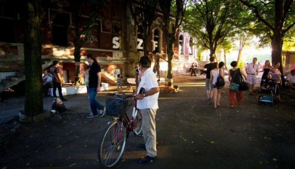 Visszanyeri régi pompáját Marosvásárhely legendás Aranykakasa