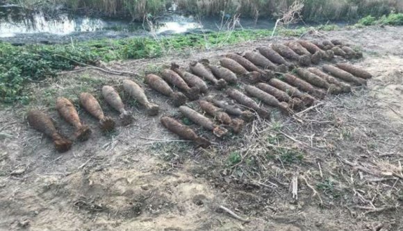 Egy kisebb csata megvívásához elegendő aknavetőgránátot találtak Aradon