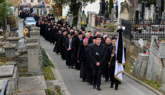 A Házsongárdban helyezték örök nyugalomra Pap Géza volt püspököt