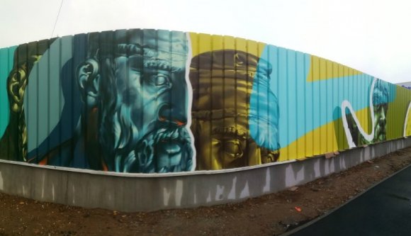 Decebal, a dák király csalogatja plázába a szatmáriakat