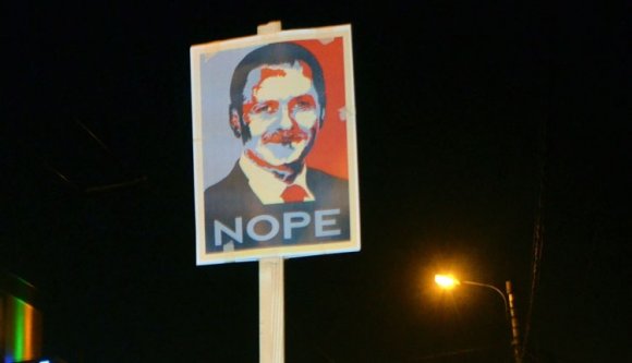 Dragnea nyert egy extra hónapot a tárgyalása előtt