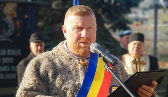 Méretre rendelt himnuszt Aranyosgyéres önkormányzata