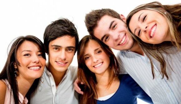 Hova tűnt a jövőnk? Egyharmaddal csökkent a romániai fiatalok száma!