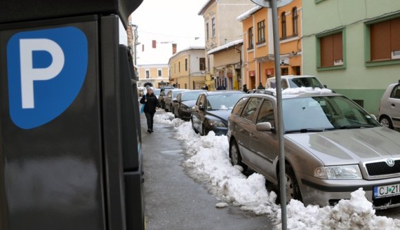 Leszoktatnák a többórás belvárosi kávézgatásról a kolozsváriakat