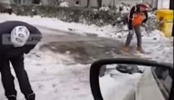 Mintha egy George A. Romero-filmből léptek volna elő: Temesváron is hódít a zombidrog