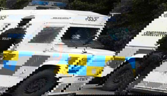 Baseballütőkkel akartak kiűzni öt román fiatalt Észak-Írországból