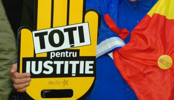 A pészédé-ellenesség és az (ön)kritikus szellem feladása
