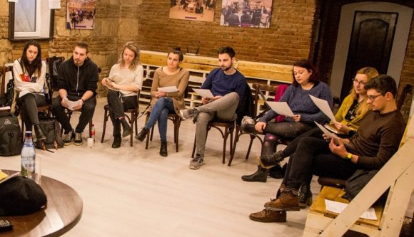 Szolgáltat az RMDSZ, tessék kihasználni!