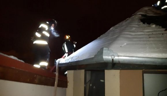 Kigyulladt étteremből menekültek ki a vendégek